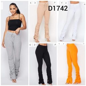 Cream long slouch pants soft and comfortable smoke free